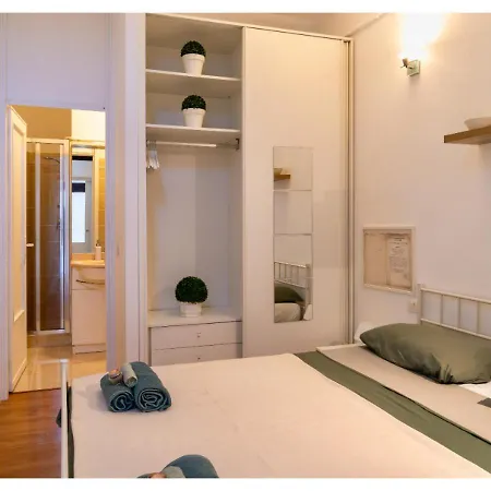 アパート Spiral-loft, Santo